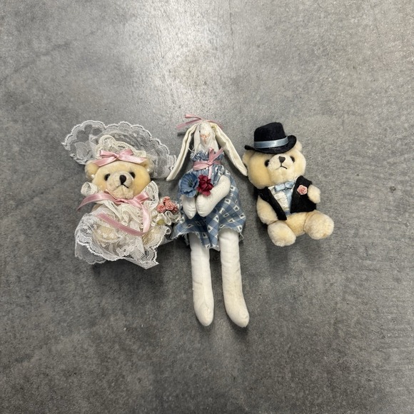 Commonwealth Other - Vintage Commonwealth Wedding Plush Lot Bride Groom Bears Bunny Rabbit 3pc